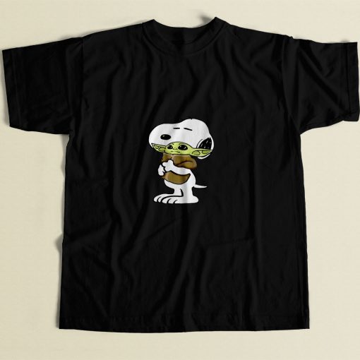 Snoopy Hugging Baby Yoda Star Wars 80s Mens T Shirt