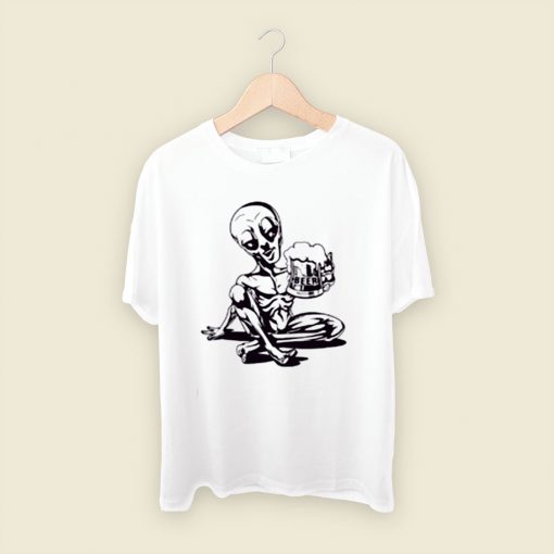 Alien Drinking Beer Men T Shirt Style