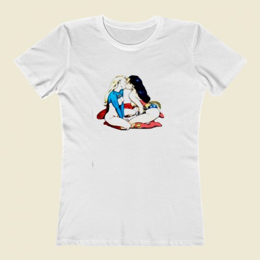 Sexy Superhero Kissing Lesbian Women T Shirt Style